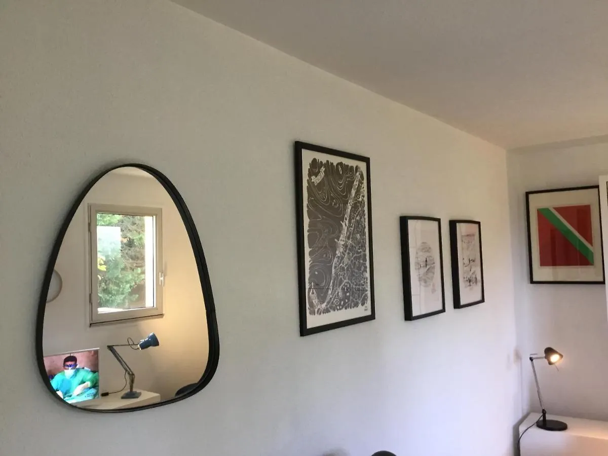 Appartement Au balcon fleuri à Anglet 0*,  France