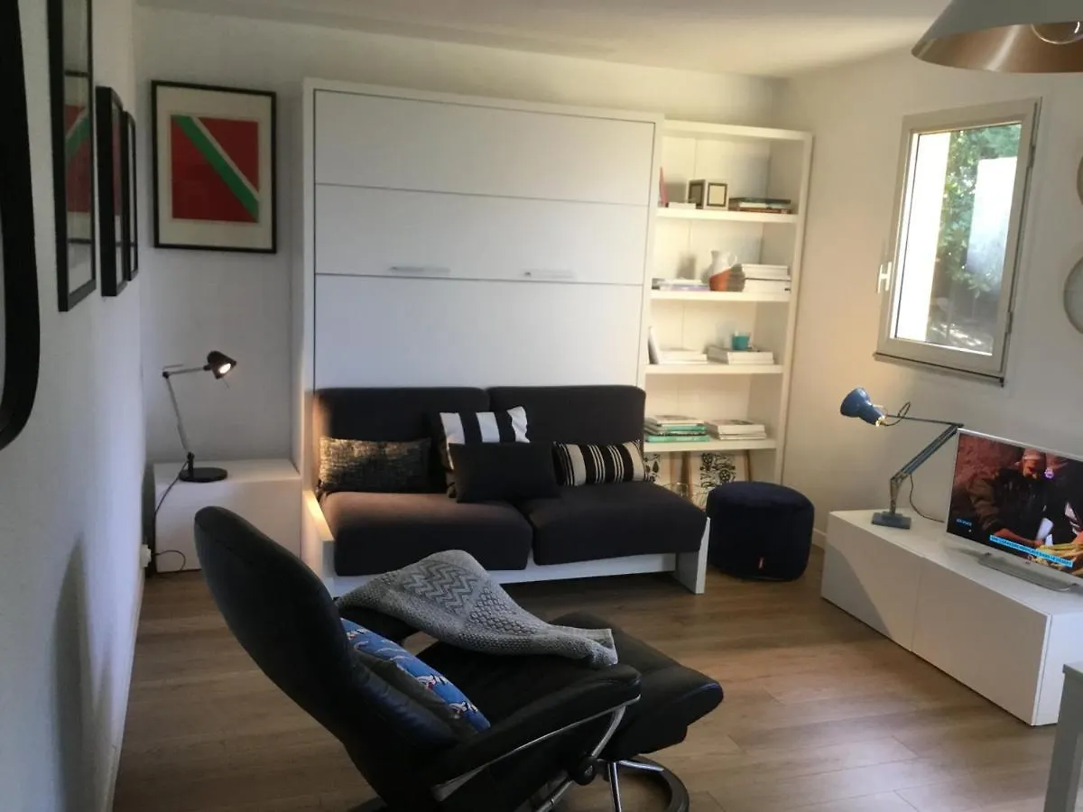 Appartement Au balcon fleuri à Anglet